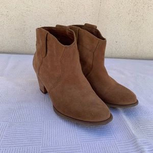 Aldo Brown Suede booties